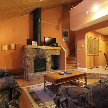 Rainbow Suites By Whistler Retreats Exterior foto